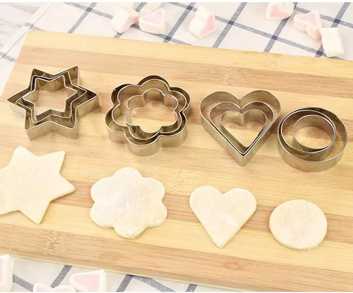 Cookie Cutters Shapes Baking Set12PCS Flower, Round, Heart, Star Shape. - UMart786