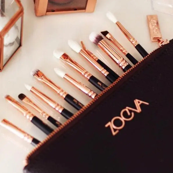 Zoeva 15 Piece Makeup Brushes With Pouch